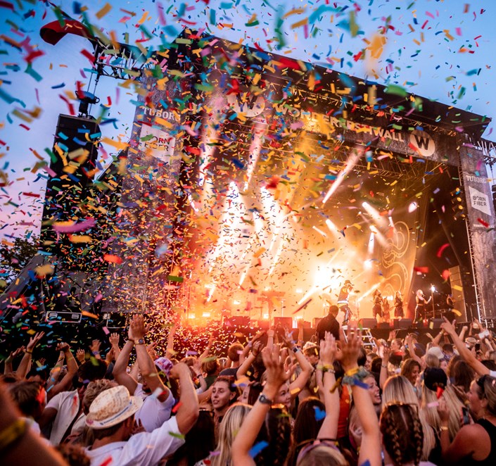 Wonderfestiwall for fuld udblæsning